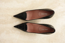 Load image into Gallery viewer, Vintage Black Miu Miu Pumps
